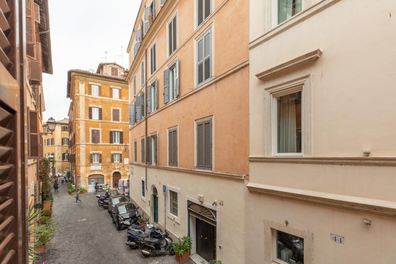 Iflat Pantheon Historic Two-Story Apartment ローマ エクステリア 写真